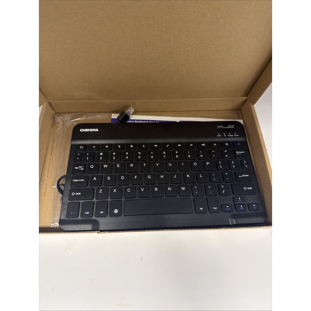Chesona brand slim Bluetooth keyboard.